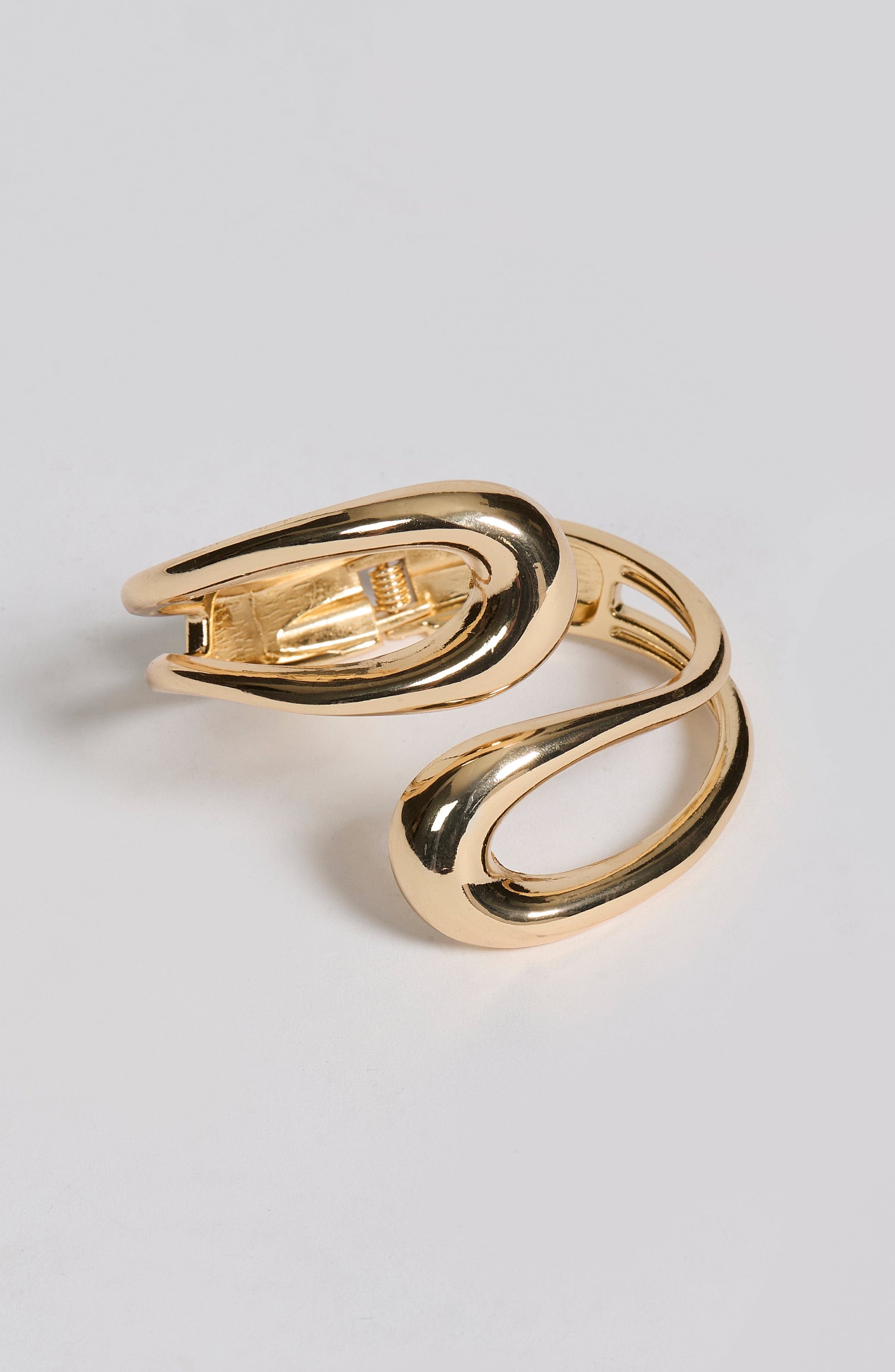 Nevesta Cuff - Gold