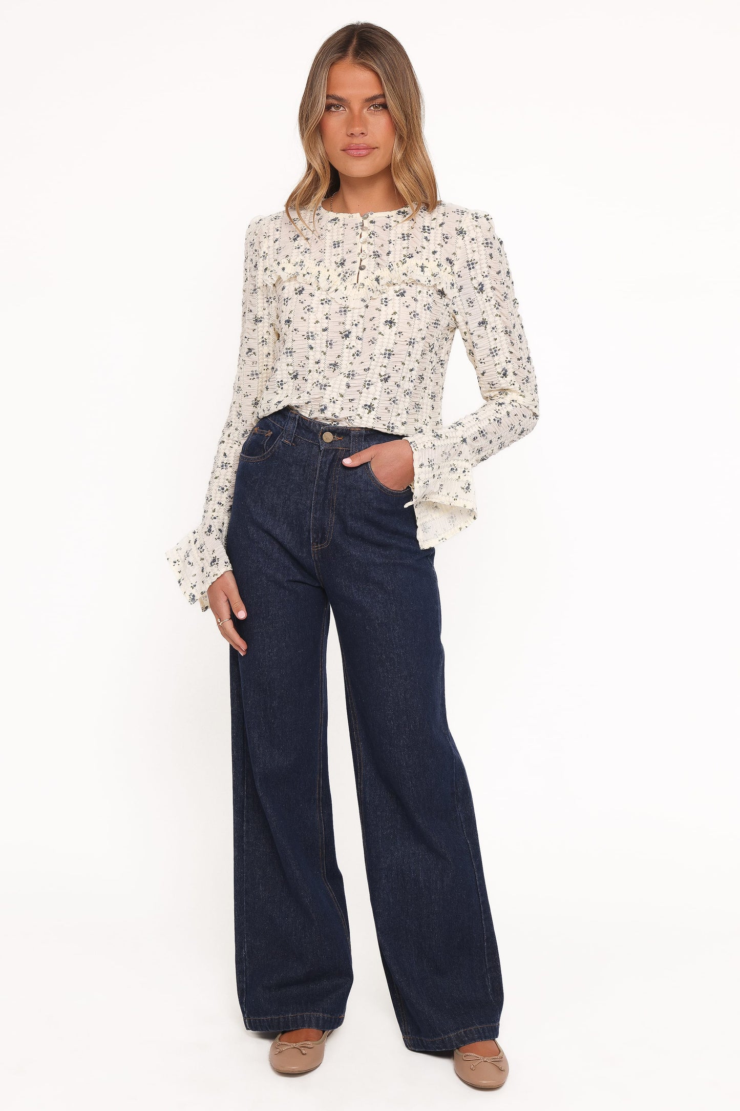 Eira Textured Ruffle Top - Cream Blue Floral